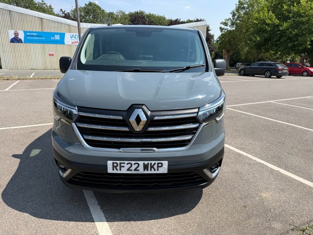 View our RENAULT TRAFIC