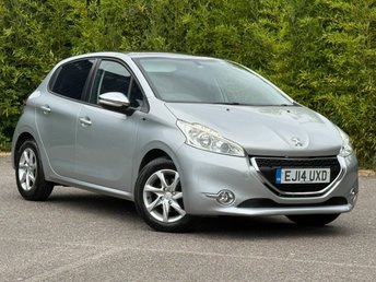 View our PEUGEOT 208