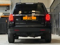 USED 2013 62 LAND ROVER FREELANDER 2 2.2 TD4 Black and White SUV 5dr Diesel Manual 4WD Euro 5 (s/s) (150 ps) 