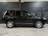 USED 2013 62 LAND ROVER FREELANDER 2 2.2 TD4 Black and White SUV 5dr Diesel Manual 4WD Euro 5 (s/s) (150 ps) 