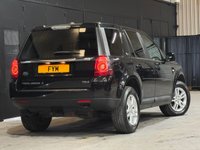 USED 2013 62 LAND ROVER FREELANDER 2 2.2 TD4 Black and White SUV 5dr Diesel Manual 4WD Euro 5 (s/s) (150 ps) 