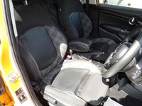 USED 2015 15 MINI HATCH 1.5 Cooper D Hatchback 5dr Diesel Manual Euro 6 (s/s) (116 ps) Low Mileage High Spec