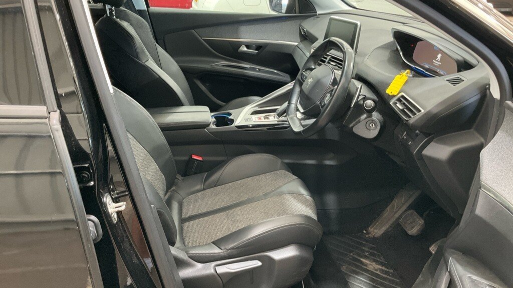 USED 2020 70 PEUGEOT 5008 1.2 PureTech GPF Allure SUV 5dr Petrol EAT Euro 6 (s/s) (130 ps) 
