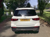 USED 2020 20 MERCEDES-BENZ GLB 2.0 GLB200d AMG Line SUV 5dr Diesel 8G-DCT Euro 6 (s/s) (150 ps) *AMG LINE AUTO* HEATED SEATS-REVERSING CAM-SAT NAV-BLUETOOTH