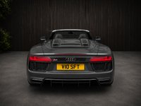 USED 2017 17 AUDI R8 5.2 FSI V10 Spyder 2dr Petrol S Tronic quattro Euro 6 (s/s) (540 ps) 2 Keys / Recent service and MOT