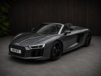 USED 2017 17 AUDI R8 5.2 FSI V10 Spyder 2dr Petrol S Tronic quattro Euro 6 (s/s) (540 ps) 2 Keys / Recent service and MOT