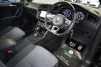 USED 2017 67 VOLKSWAGEN TIGUAN Volkswagen Tiguan 2.0 TDI R-Line SUV 5dr Diesel DSG Euro 6 (s/s) (150 ps) +PAN ROOF+R/CAM+LEATHER+SAT NAV+