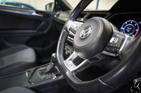 USED 2017 67 VOLKSWAGEN TIGUAN Volkswagen Tiguan 2.0 TDI R-Line SUV 5dr Diesel DSG Euro 6 (s/s) (150 ps) +PAN ROOF+R/CAM+LEATHER+SAT NAV+