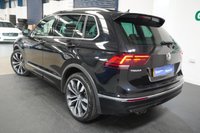 USED 2017 67 VOLKSWAGEN TIGUAN Volkswagen Tiguan 2.0 TDI R-Line SUV 5dr Diesel DSG Euro 6 (s/s) (150 ps) +PAN ROOF+R/CAM+LEATHER+SAT NAV+