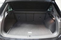 USED 2017 67 VOLKSWAGEN TIGUAN Volkswagen Tiguan 2.0 TDI R-Line SUV 5dr Diesel DSG Euro 6 (s/s) (150 ps) +PAN ROOF+R/CAM+LEATHER+SAT NAV+