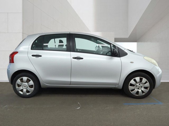 View our TOYOTA YARIS