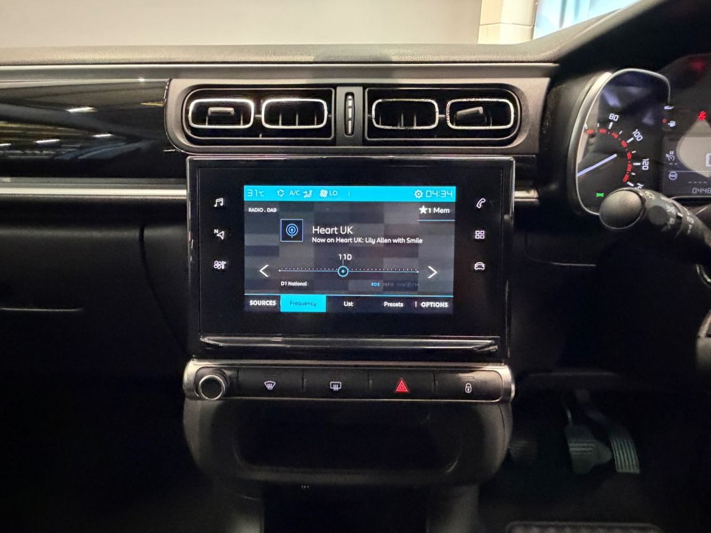 USED 2019 19 CITROEN C3 1.2 PureTech Flair Hatchback 5dr Petrol Manual Euro 6 (s/s) (82 ps) 