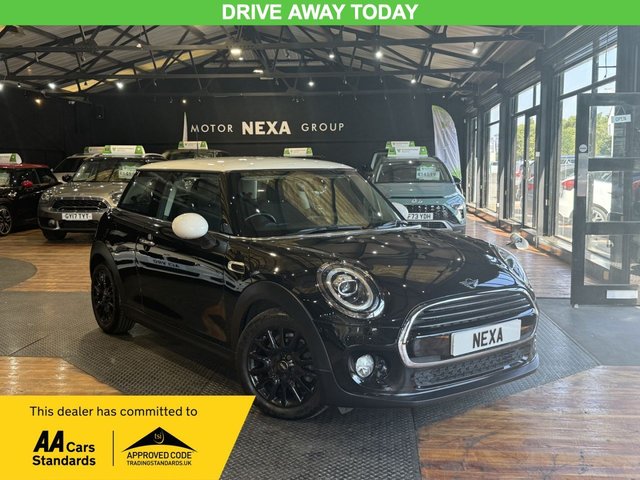 View our MINI Hatch 1.5 Cooper GPF Hatchback 3dr Petrol Steptronic Euro 6 (s/s) (136 ps)