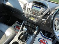 USED 2013 63 HYUNDAI IX35 2.0 CRDi SE SUV 5dr Diesel Manual 4WD Euro 5 (134 bhp) TOW BAR  + CRUISE CONTROL