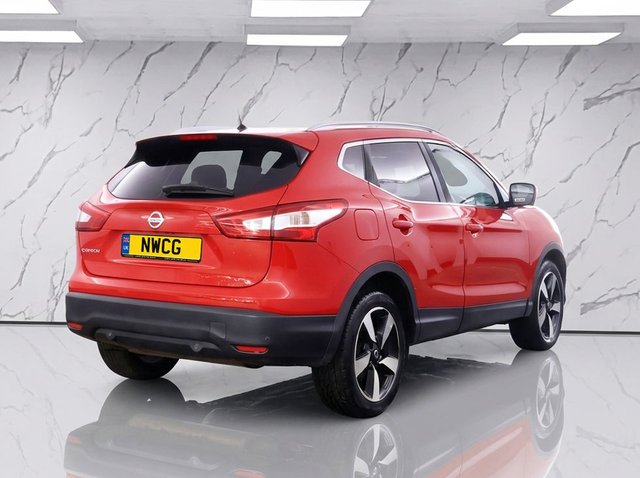 View our NISSAN QASHQAI