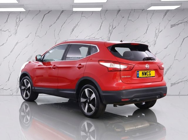 View our NISSAN QASHQAI