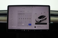 USED 2022 22 TESLA Model 3 (Dual Motor) Long Range Auto 4WDE 4dr Pan Sunroof, Rev Camera,