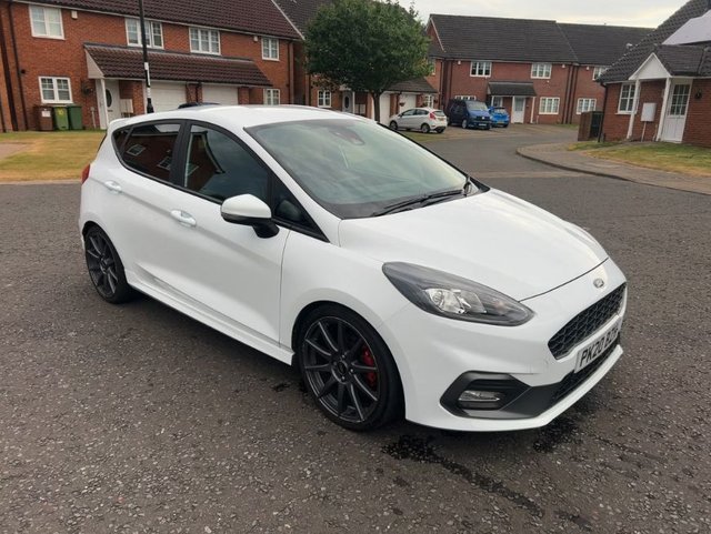 View our Ford Fiesta 1.5T EcoBoost ST-3 Hatchback 5dr Petrol Manual Euro 6 (200 ps)