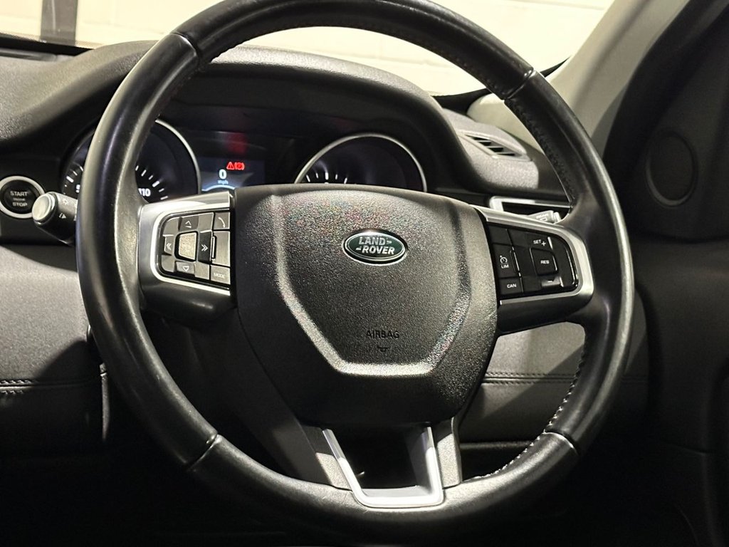 USED 2018 18 LAND ROVER DISCOVERY SPORT 2.0 TD4 Pure Edition SUV 5dr Diesel Manual 4WD Euro 6 (s/s) (5 Seat) (150 ps) 