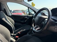 USED 2019 69 PEUGEOT 208 1.2 PureTech Signature Hatchback 5dr Petrol Manual Euro 6 (s/s) (82 ps) **HPI CLEAR~FRESH MOT+SVS**