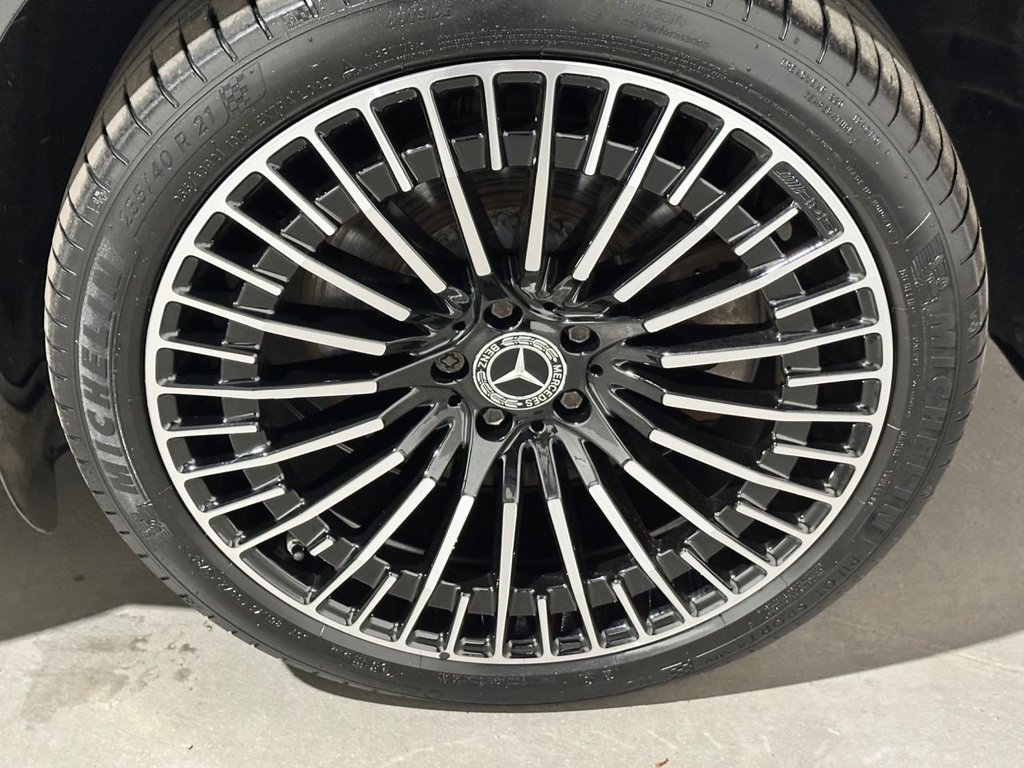 USED 2021 21 MERCEDES-BENZ EQC EQC 400 80kWh AMG Line (Premium Plus) SUV 5dr Electric Auto 4MATIC (408 ps) 