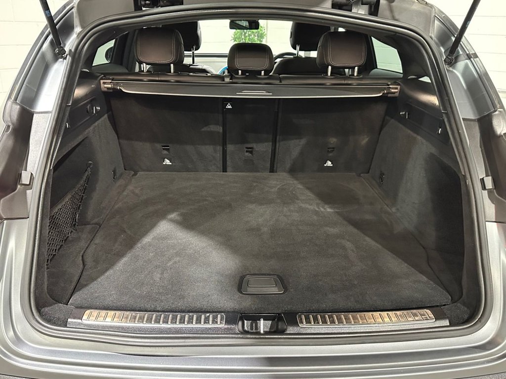 USED 2021 21 MERCEDES-BENZ EQC EQC 400 80kWh AMG Line (Premium Plus) SUV 5dr Electric Auto 4MATIC (408 ps) 