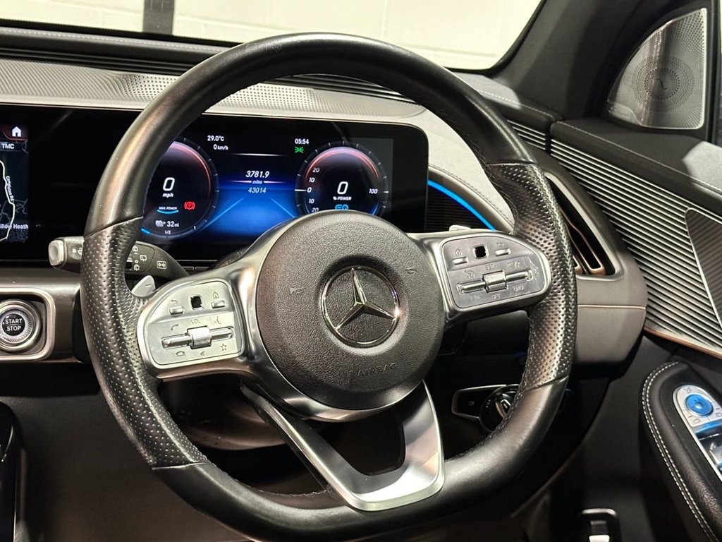 USED 2021 21 MERCEDES-BENZ EQC EQC 400 80kWh AMG Line (Premium Plus) SUV 5dr Electric Auto 4MATIC (408 ps) 