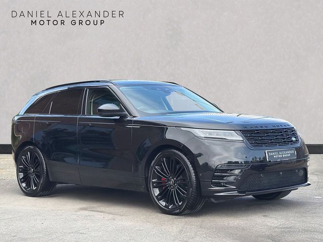 View our Land Rover Range Rover Velar 3.0 D300 MHEV Dynamic HSE SUV 5dr Diesel Auto 4WD Euro 6 (s/s) (300 ps)