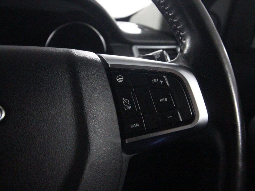 USED 2016 16 LAND ROVER DISCOVERY SPORT 2.0 TD4 HSE Luxury SUV 5dr Diesel Auto 4WD Euro 6 (s/s) (180 ps) 