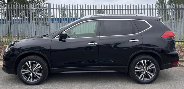 View our NISSAN X-TRAIL
