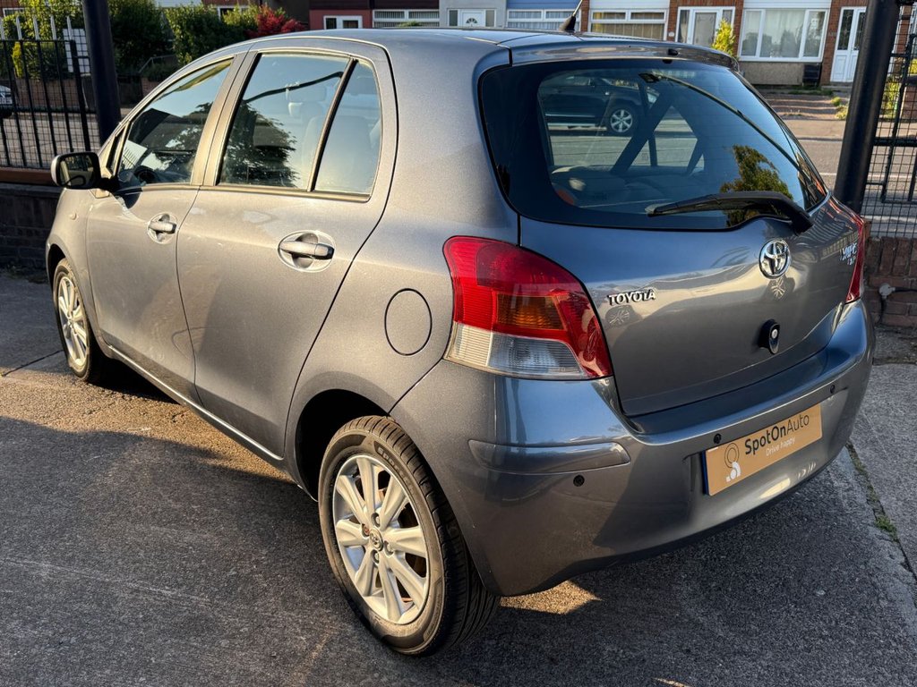 USED 2009 59 TOYOTA YARIS 1.33 Dual VVT-i TR Hatchback 5dr Petrol MultiMode Euro 4 (s/s) (101 ps) AUTO+PARKING SENSORS+AIR CON