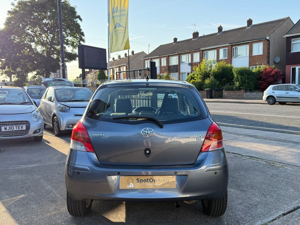 USED 2009 59 TOYOTA YARIS 1.33 Dual VVT-i TR Hatchback 5dr Petrol MultiMode Euro 4 (s/s) (101 ps) AUTO+PARKING SENSORS+AIR CON