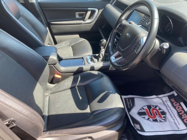 View our LAND ROVER DISCOVERY SPORT