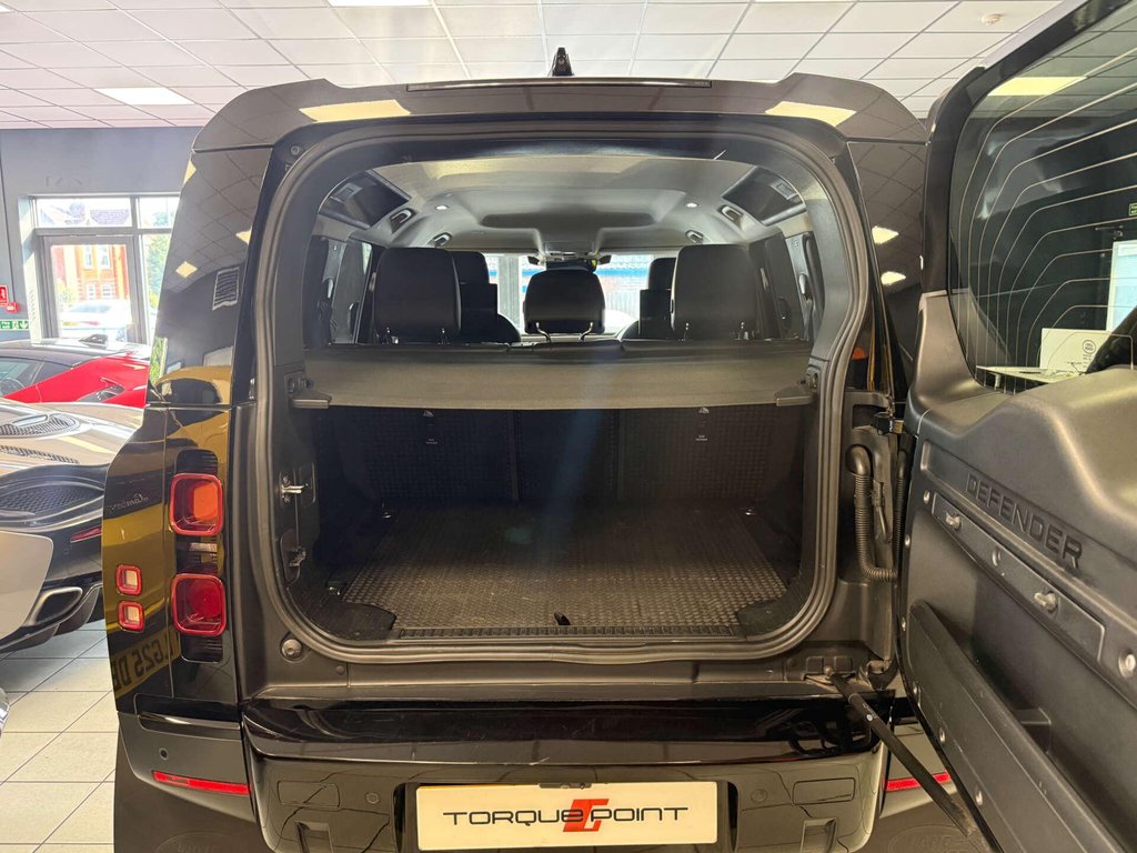 USED 2020 70 LAND ROVER DEFENDER 2.0 Defender SE D Auto 4WD 5dr SH + REAR ENT. + 360 CAMERA