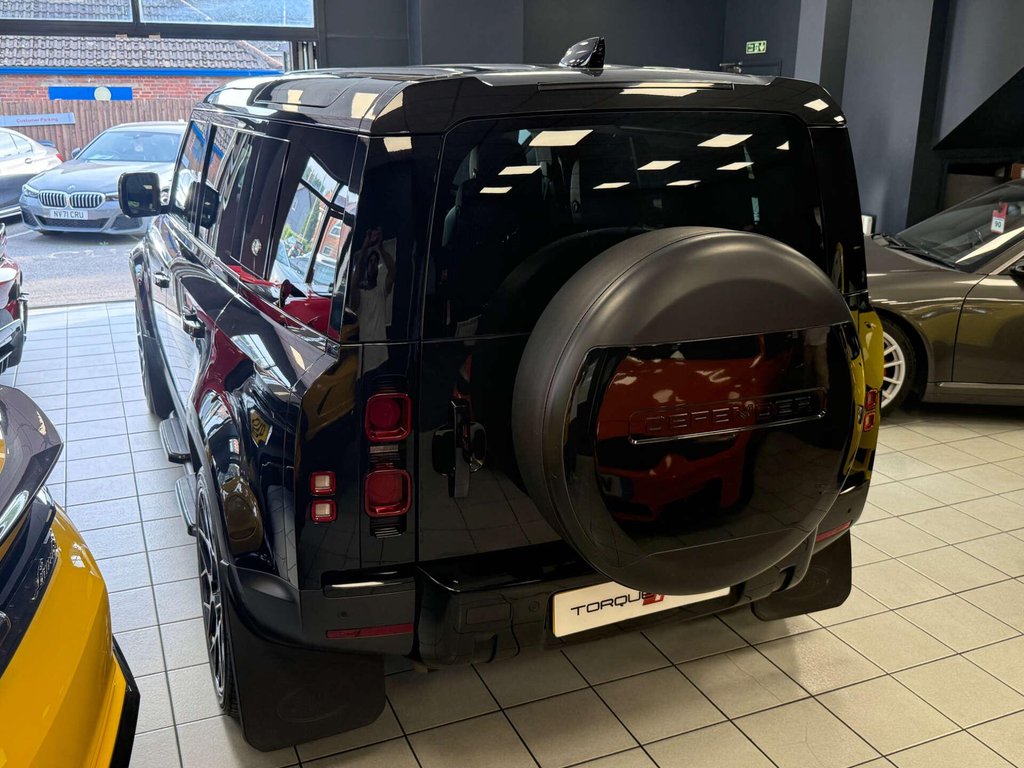 USED 2020 70 LAND ROVER DEFENDER 2.0 Defender SE D Auto 4WD 5dr SH + REAR ENT. + 360 CAMERA