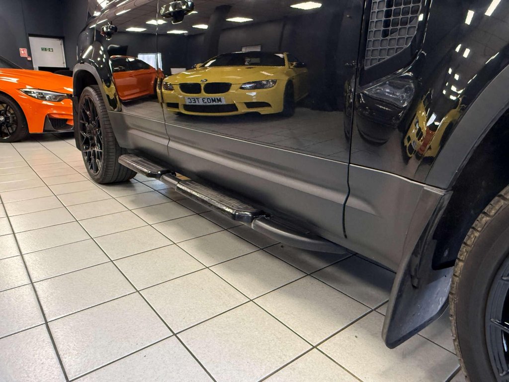 USED 2020 70 LAND ROVER DEFENDER 2.0 Defender SE D Auto 4WD 5dr SH + REAR ENT. + 360 CAMERA