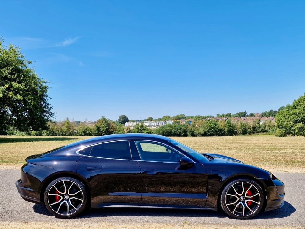 USED 2023 23 PORSCHE TAYCAN Performance Plus 93.4kWh 4S Saloon 4dr Electric Auto 4WD (11kW Charger) (571 ps) FINANCE AVAILABLE