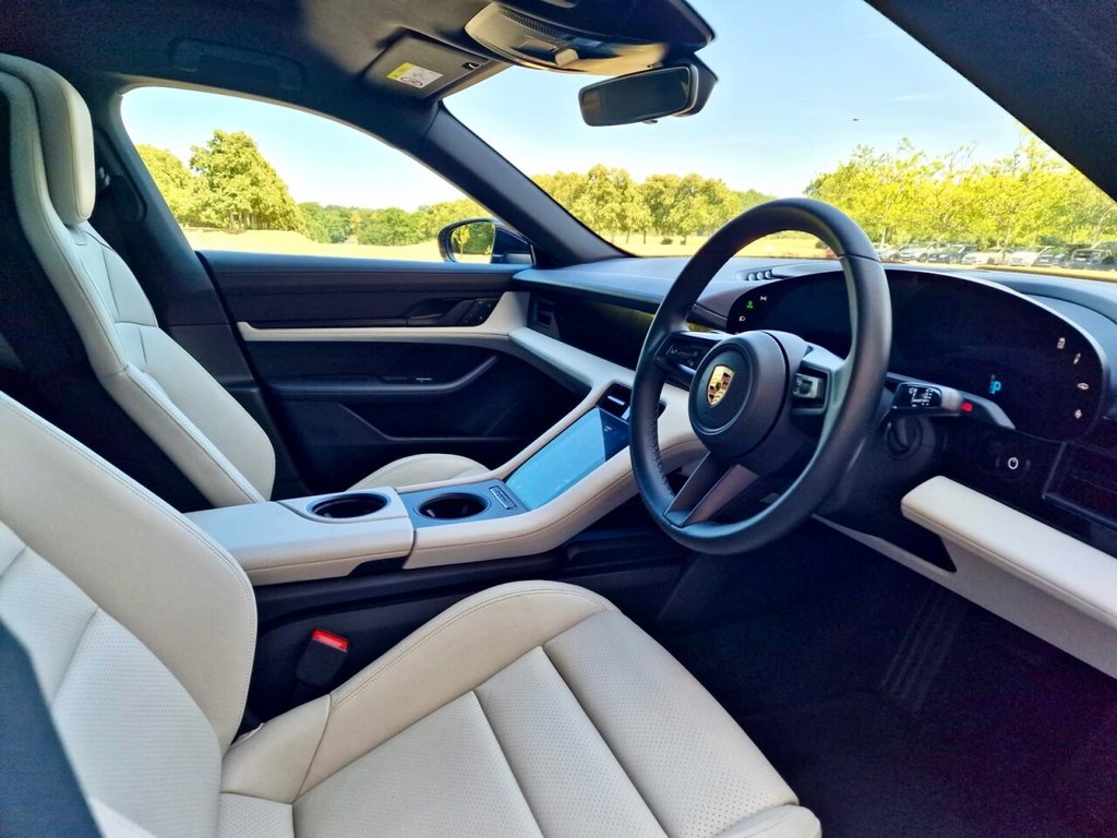 USED 2023 23 PORSCHE TAYCAN Performance Plus 93.4kWh 4S Saloon 4dr Electric Auto 4WD (11kW Charger) (571 ps) FINANCE AVAILABLE