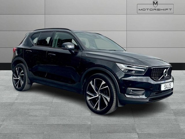 View our VOLVO XC40