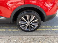 USED 2015 65 RENAULT KADJAR 1.6 dCi Signature Nav SUV 5dr Diesel Manual 4WD Euro 6 (s/s) (130 ps) 