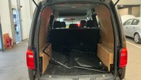 USED 2017 66 VOLKSWAGEN CADDY MAXI 2.0 TDI C20 BlueMotion Tech Crew Van Double Cab 5dr Diesel Manual LWB Euro 6 (102 ps) RARE LWB CREW CAAB WITH TAILGATE !!!! 