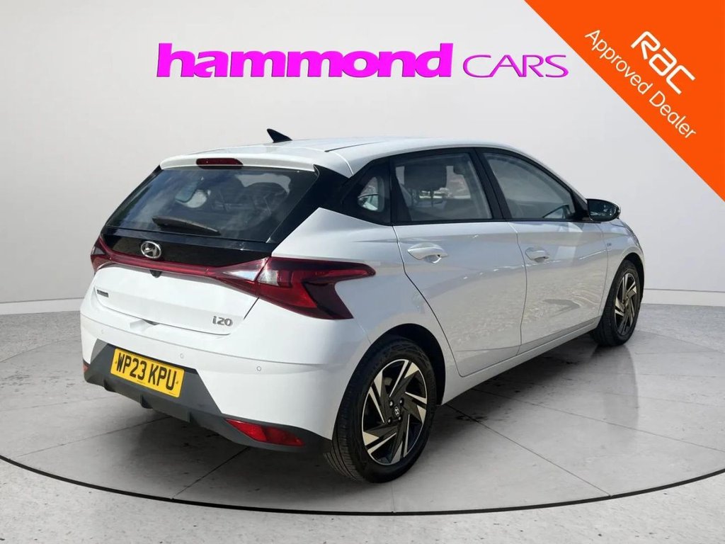 2023 Hyundai i20 — image 4