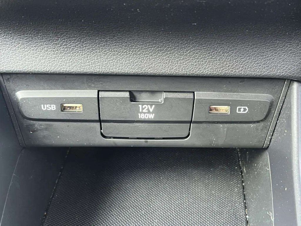 2023 Hyundai i20 — image 7
