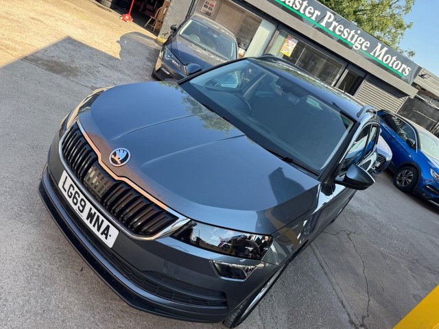 View our SKODA KAROQ
