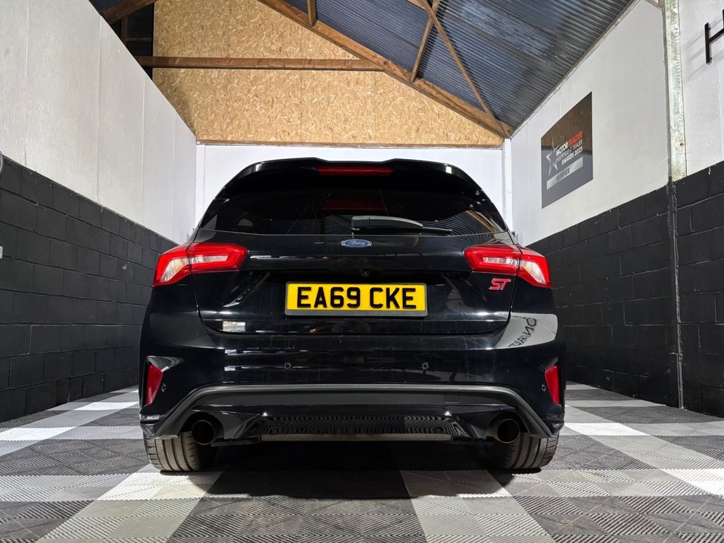 USED 2019 69 FORD FOCUS 2.3T EcoBoost ST Hatchback 5dr Petrol Manual Euro 6 (s/s) (280 ps) 