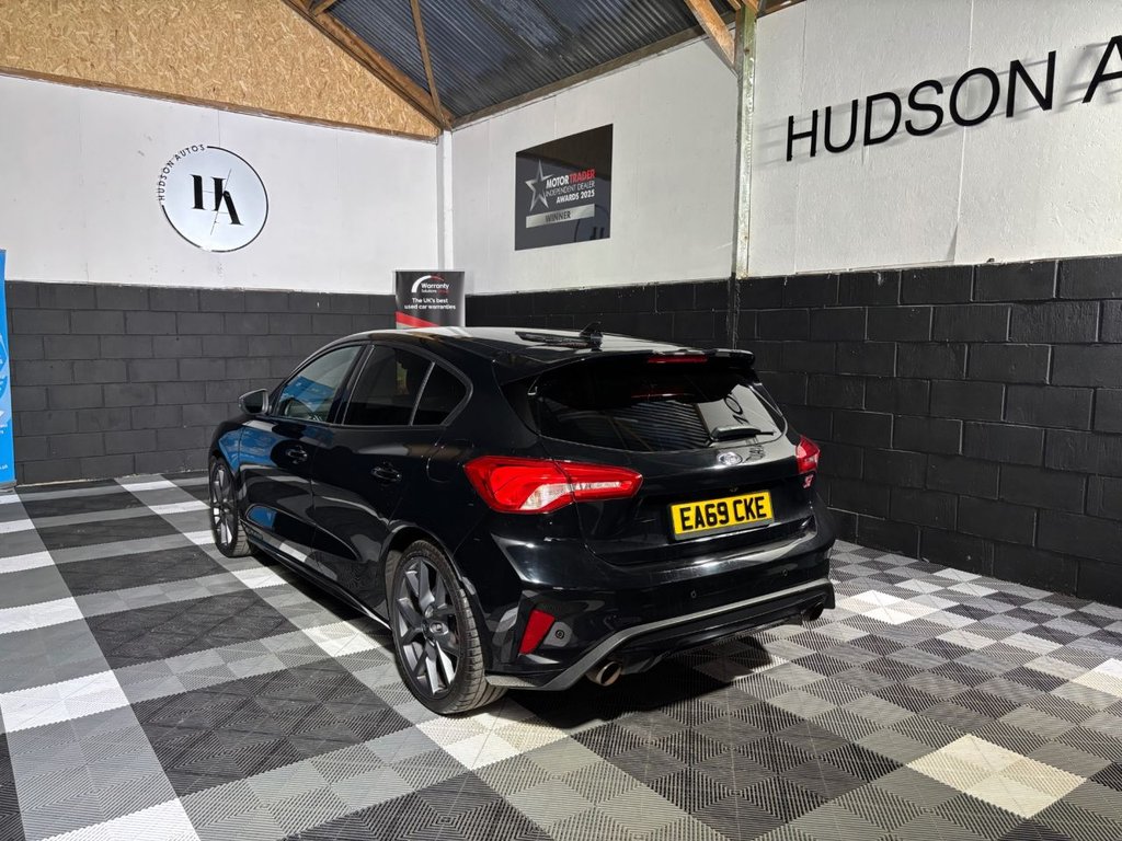 USED 2019 69 FORD FOCUS 2.3T EcoBoost ST Hatchback 5dr Petrol Manual Euro 6 (s/s) (280 ps) 