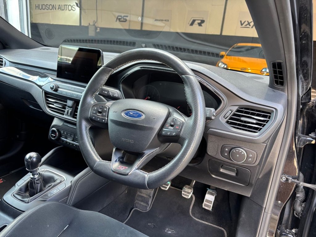 USED 2019 69 FORD FOCUS 2.3T EcoBoost ST Hatchback 5dr Petrol Manual Euro 6 (s/s) (280 ps) 