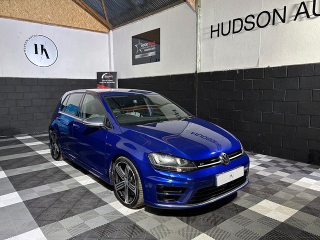 View our VOLKSWAGEN GOLF