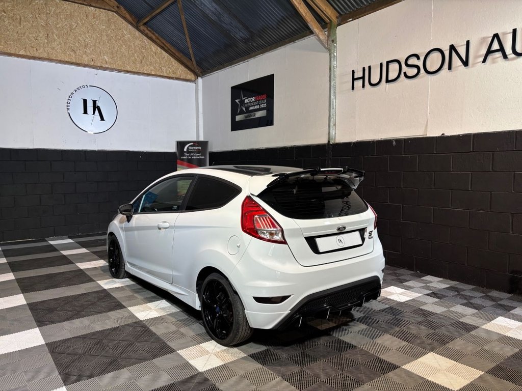 USED 2013 63 FORD FIESTA 1.6T EcoBoost ST-1 Hatchback 3dr Petrol Manual Euro 5 (182 ps) 