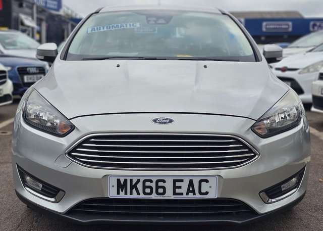 View our FORD FOCUS